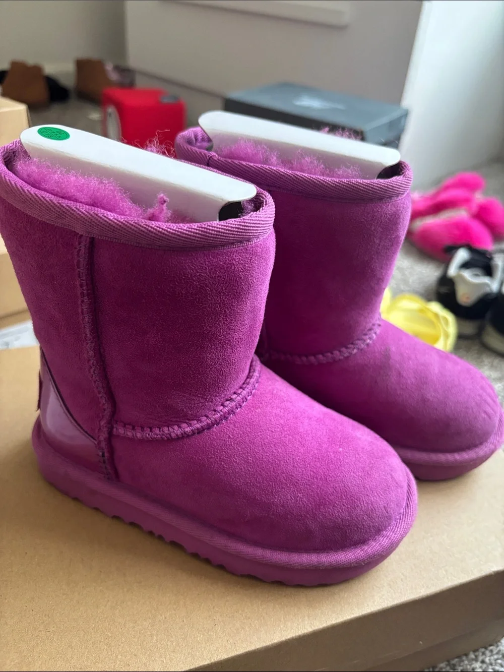 Kids Magenta classic UGG Boots